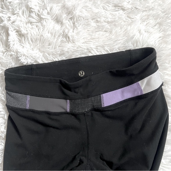 Lululemon Groove Pant Reversible black to purple colour block band sz 6 - Picture 11 of 11